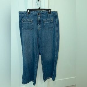 Old Navy Women's Boyfriend Jeans in Blue size 16